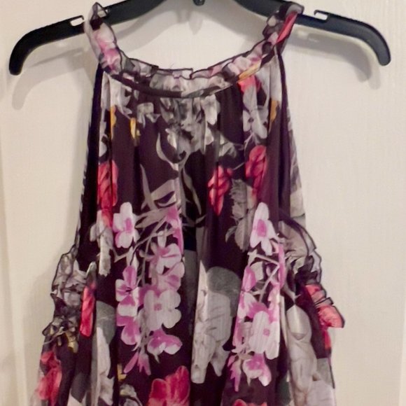 Lane Bryant Tops - Lane Bryant Top Cold Shoulder Floral Print